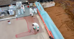 View of the application of the sealant