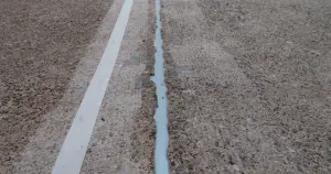 MC's injection technology with the product MC-Injekt GL-95 TX was used for the repair of expansion joints and cracks in both tanks.